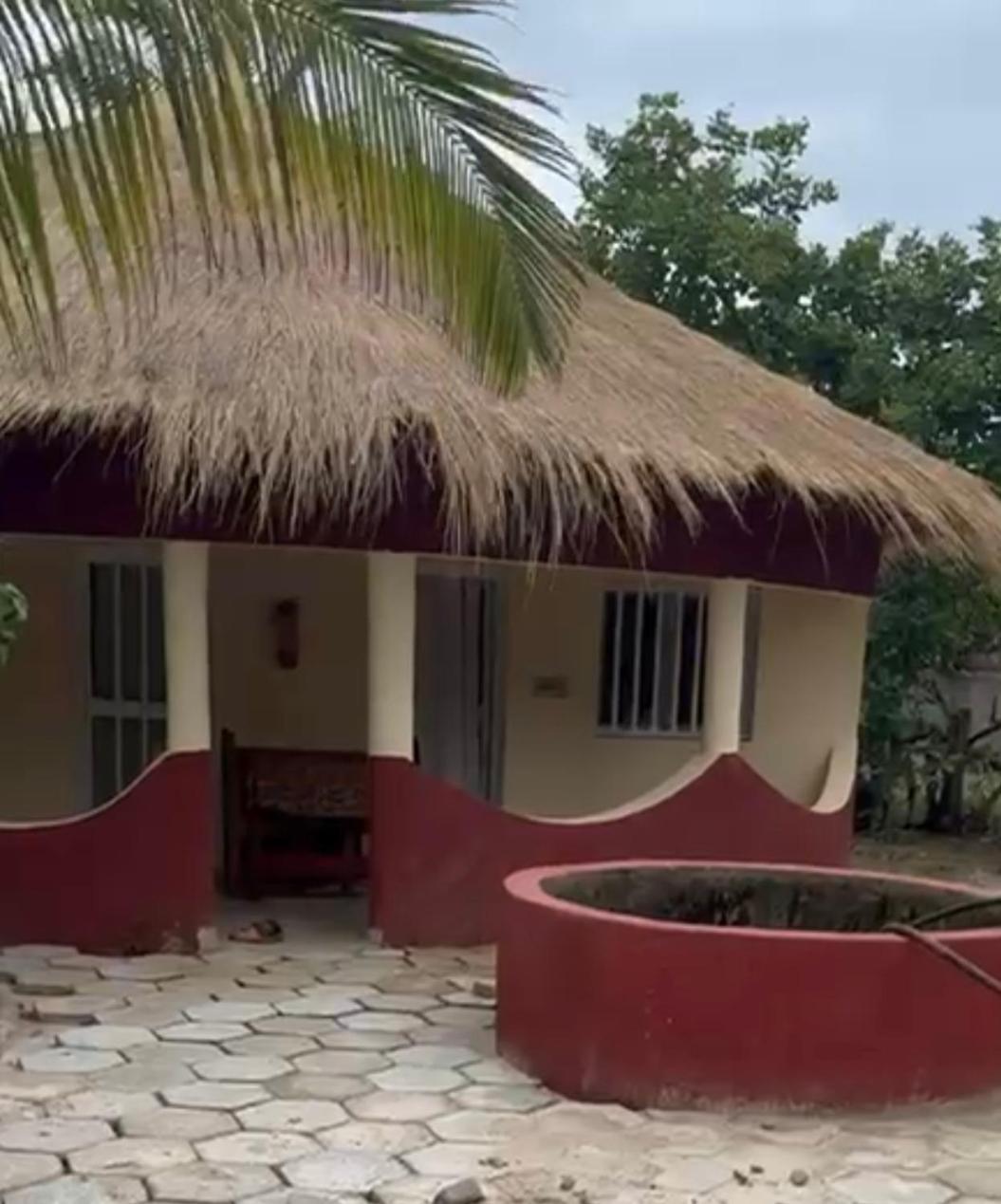 Abene Shudyma Lodge Abeme Bagian luar foto