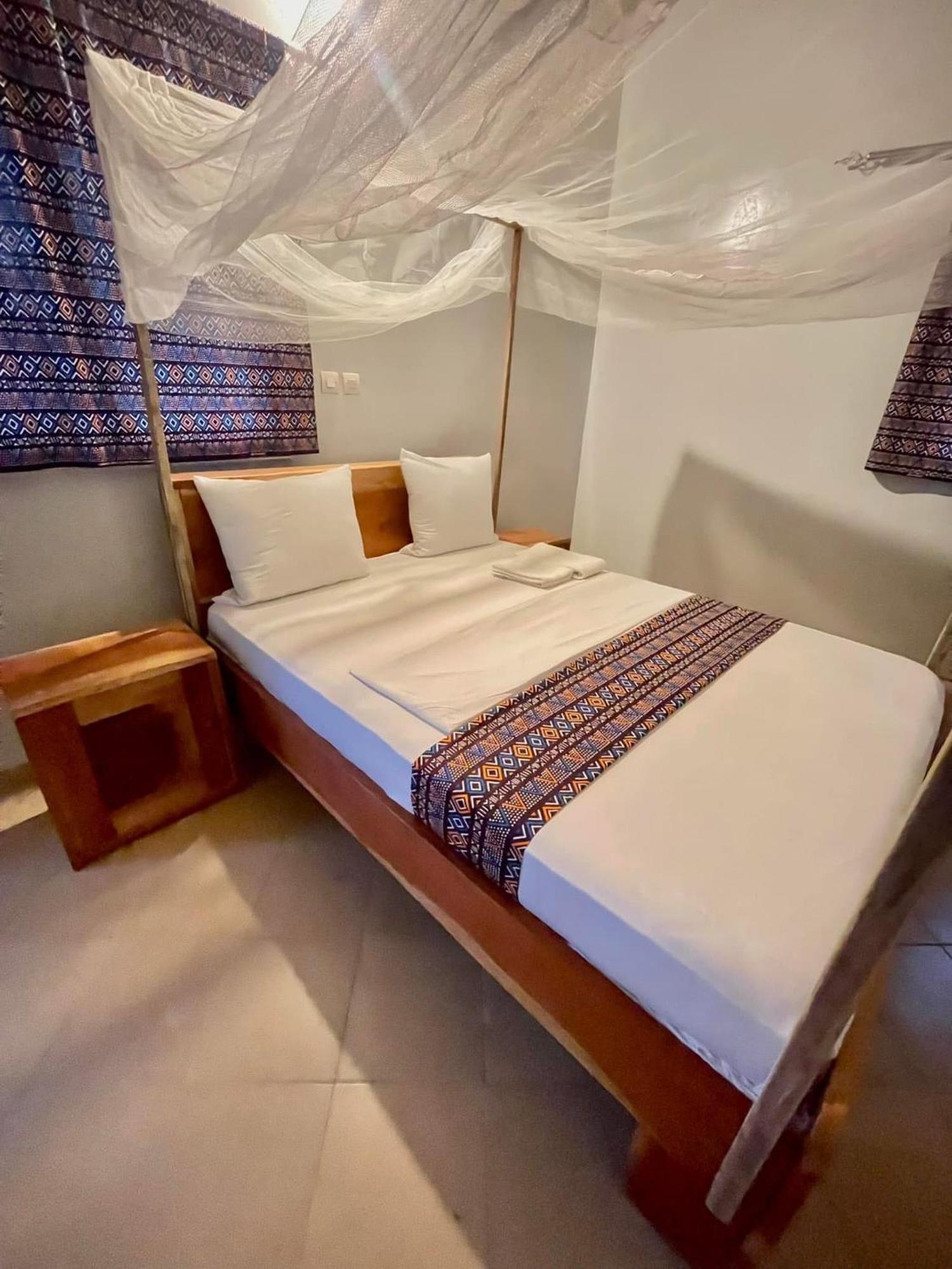 Abene Shudyma Lodge Abeme Bagian luar foto